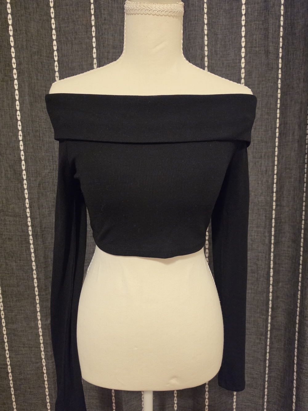 Garage Black Off-the-Shoulder Cropped Sweater